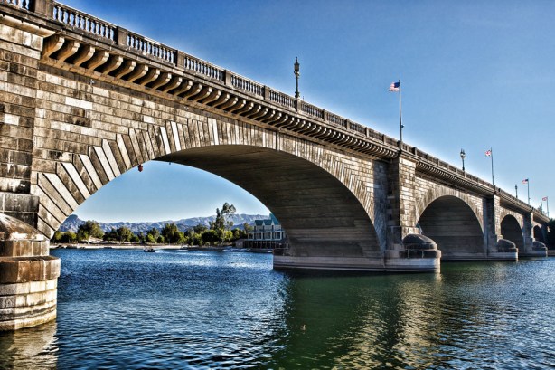 London Bridge Lake Havasu